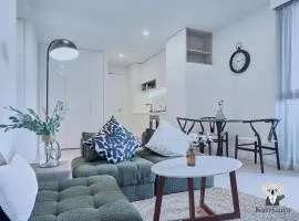 KozyGuru | Box Hill | Chic & Close to It All