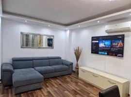 Riverside Central Apartment