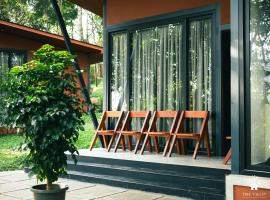 Tree Valley Resort Wayanad, hotel en Meppādi