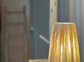 Berber RIAD with big terrace, Hotel in Aourir