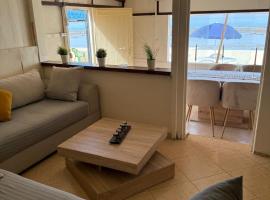 Joumaira beach, βίλα σε Temara