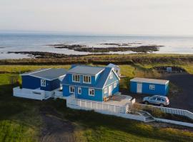 Villa Sky & Sea, hotel em Stokkseyri