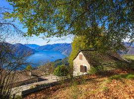 Haus unter der Buche, hotel v destinaci Locarno