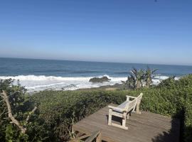 Beach Blessing - 180° Sea Views, hotel i Blythedale