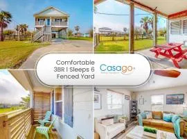 Crystal Beach 3BR Comfortable Home w/ Patio, Short Drive to Beach