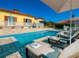 Cozy Apartment In Rabac With Wifi, hotel in Rabac