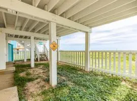 Ultimate Beachfront Large Deck Pet Paradise