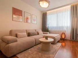 RH Apartment, a cozy apartment near Bus Station