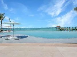Beachfront 3 bedroom Luxury Residence