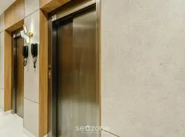 Aptos em prédio a 90 m da praia de Perequê - RIHs