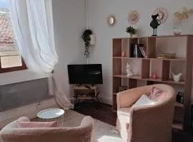 Studio Les Armuriers, 2e ét sans asc