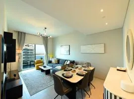 Urban Retreat - Premium Stay - Gym & Pool Access