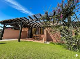 8 ARBOUSIERS VILLA 20、ボニファシオのホテル