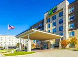 Holiday Inn Express & Suites Toledo West by IHG