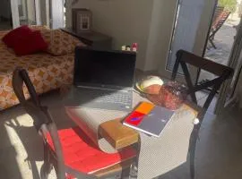 L'appart Thé - Charme apaisant au coeur des Alpilles