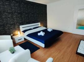 Moonlight Prémium Apartmanház, hotel en Sárospatak