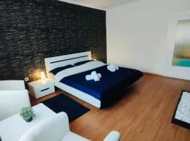 Moonlight Prémium Apartmanház