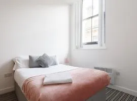 Modern City Centre Apartment in Bradford