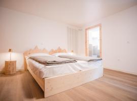 Garni Pola, hotel in Brusio