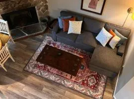 Fantastic home, ideal location, dogs welcome!