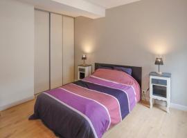 La maison au cœur médiéval, hotel en Domfront