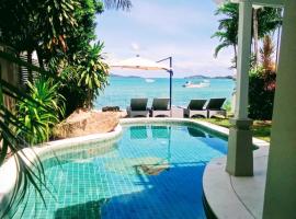 Beachfront Villa Charmant With Private Pool, ξενοδοχείο στο Κο Σαμούι