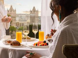 Four Seasons Hotel London at Tower Bridge, hotel in London