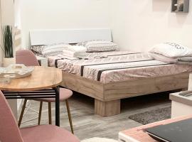 Luna, hôtel à Kragujevac