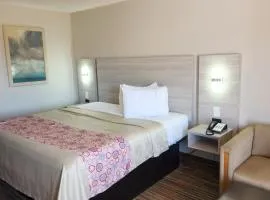 Discovery Inn Lafayette