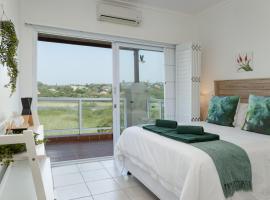 Shelly Beach Lagoon Retreat, hotel in Margate