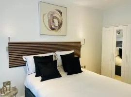 Modern St Albans City Station Apartment, Business, Contractors Short Term Let