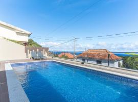 Villa Alves by Altlantic Holiday, hotel in Faial