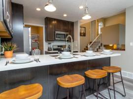 Powder Mountain in Salt Lake with Private Hot Tub, hotel i Cottonwood Heights