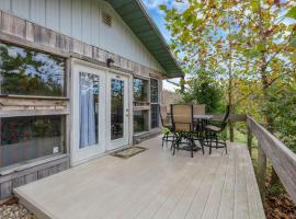 Cabin with Character, campamento en New Lexington