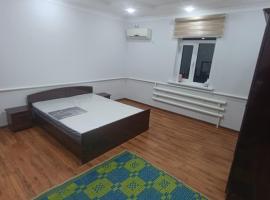 Хостел18А, hotel in Nukus