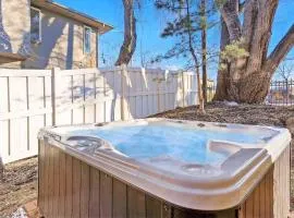 Union Crossroads in Salt Lake with Hot Tub and Park