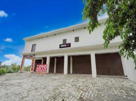 SPOT ON Rs Hotel, hotel in Sītāpur