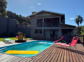 Sítio Sonho Meu - 3 quartos- Seu Refúgio com a mais bela Vista para Lago da Usina, hotel em Piratuba