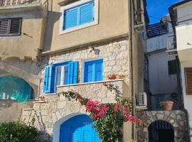 Apartments Lighthouse, hótel í Baška