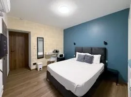 Mini Studios in Central Victoria