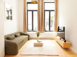 1 Bdr flat met cozy mezzanine