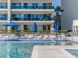 Luxurious 2 Bedroom Ground floor Condo W104