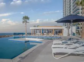 Gorgeous 2 bedroom condominium (Encantame Verano 204)
