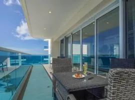 Delightful 2 bedroom condo Encantame Towers Verano 505