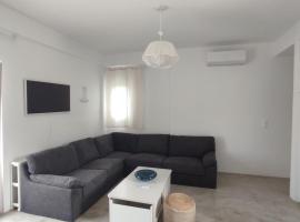 Persephone's Summer House Paros - 2BR Garden Villa, hotel em Parasporos