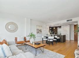 Luxury 1 Bedroom Santa Monica Condo with Park View, hotel v Los Angeles