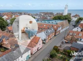 Elegant Southwold Retreat, Sleeps 8, Prime Location
