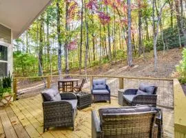 Pool and Golf Access Family Cabin in Clayton