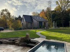 Foundation - Waldhaus mit Sauna & Hottub