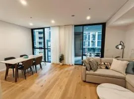 Modern Luxury Brand New 2BR APT Steps from the Metro